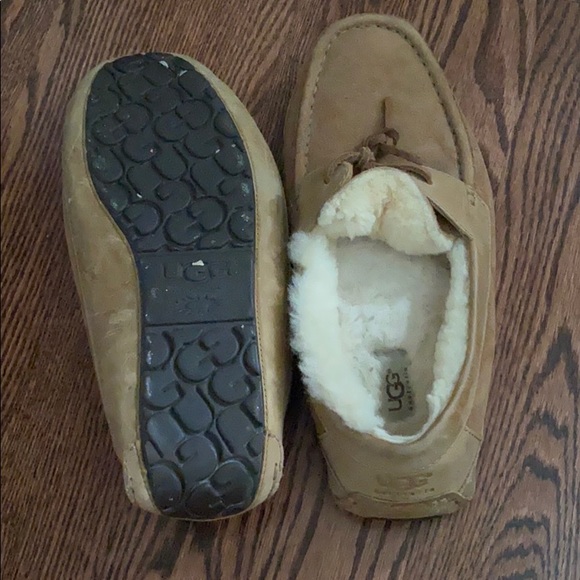 Ugg Mocasins MENS. main image 4